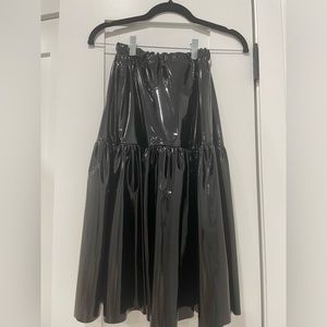 Black shinny skirt